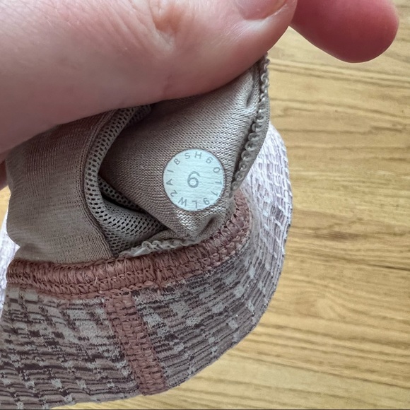 Lululemon energy sports bra medium support - Picture 5 of 5